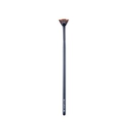 Fan Brush - makeup brste