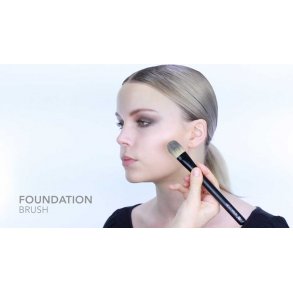 Foundation brush